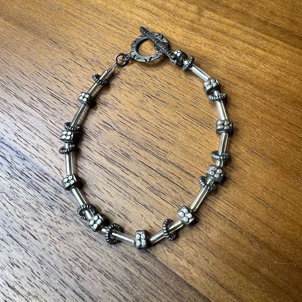 Beaded bracelet